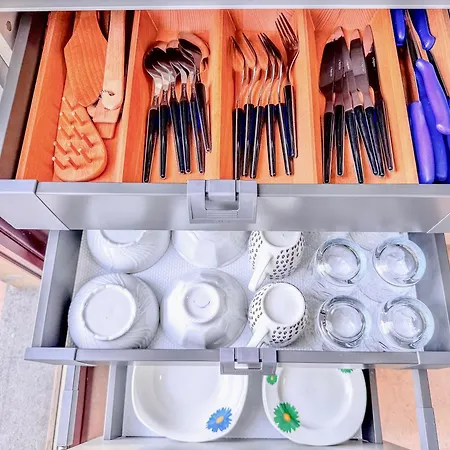 L'ostro - Grazioso Bilocale A Civitanova Con Parcheggio Privato *