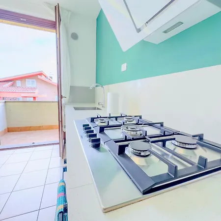 L'ostro - Grazioso Bilocale A Civitanova Con Parcheggio Privato Appartamento *